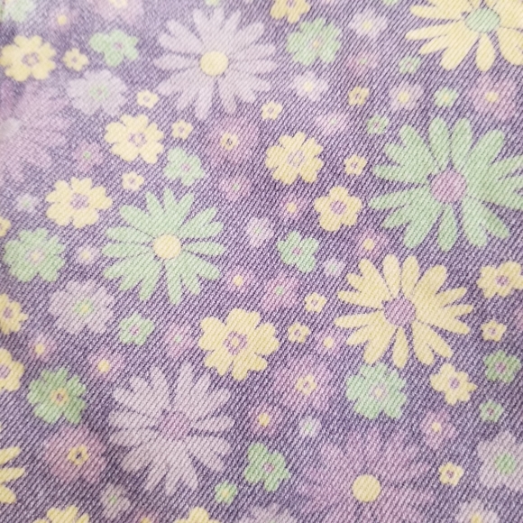 Zara Purple Daisy Printed Denim Shorts Size 0 - Picture 4 of 6